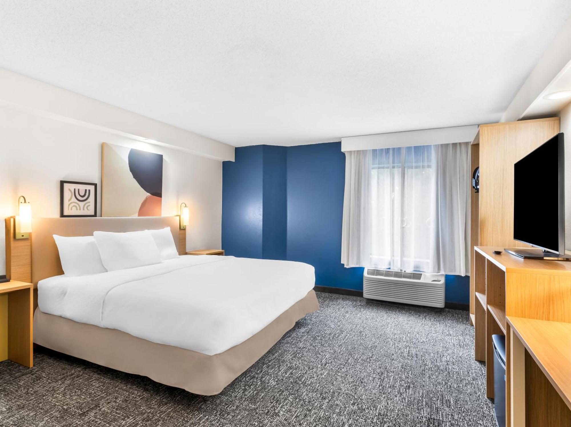 Spark By Hilton Augusta Luaran gambar