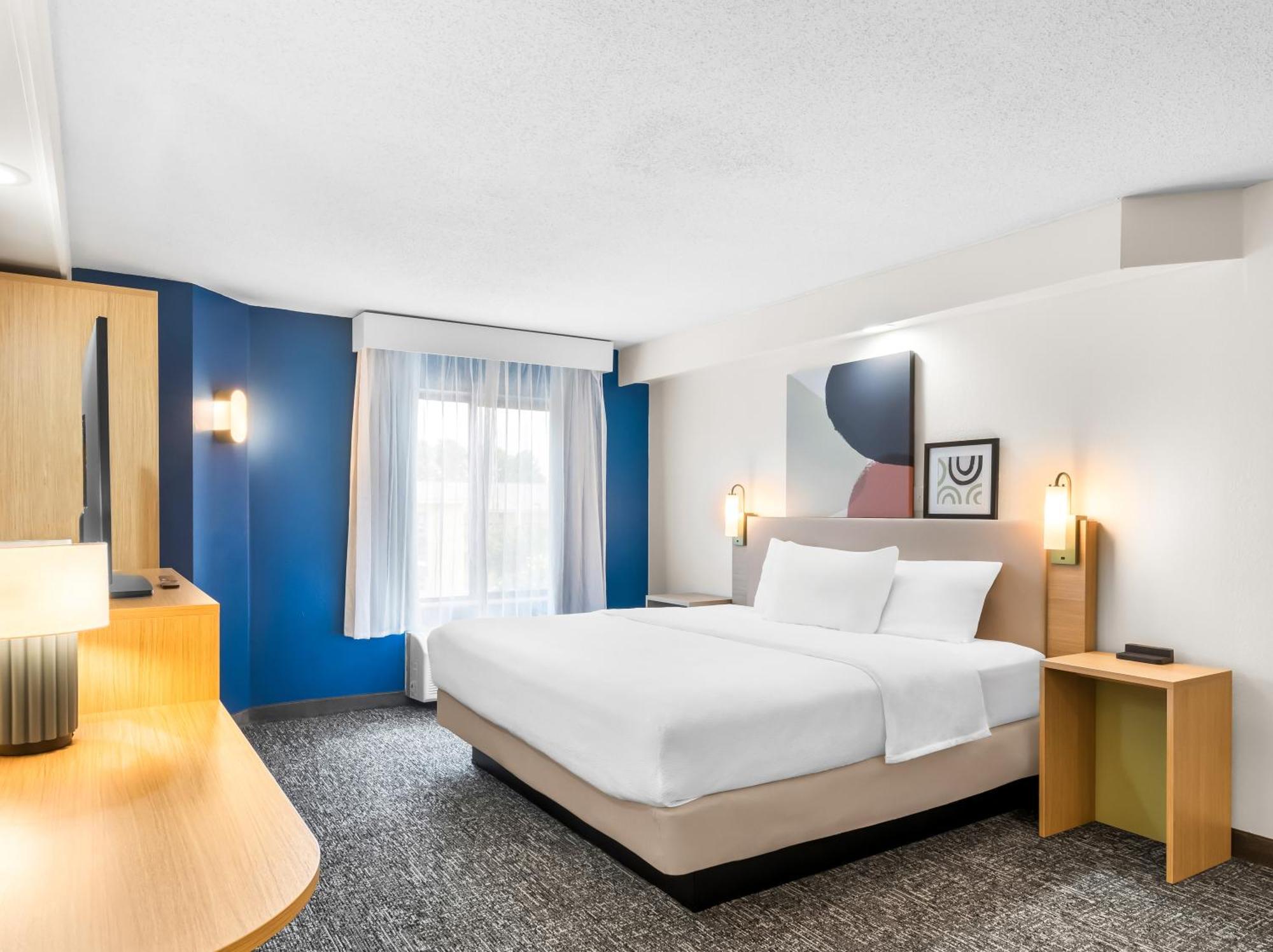 Spark By Hilton Augusta Luaran gambar